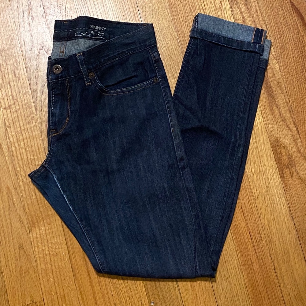 Levi’s Skinny dark blue jeans